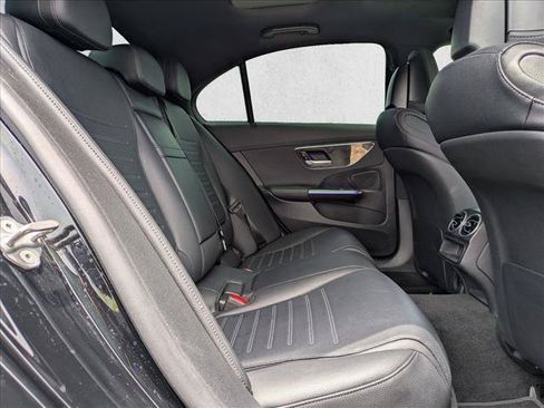 Used 2022 Mercedes-Benz C 300 Sedan image 19
