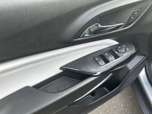 Used 2024 Chevrolet Trax LT w/ Driver Confidence Package image 9