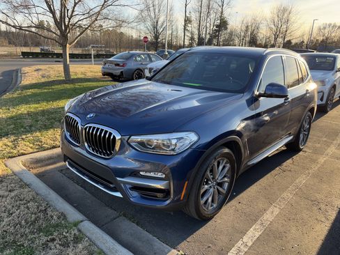 Used 2019 BMW X3 xDrive30i w/ Premium Package image 11