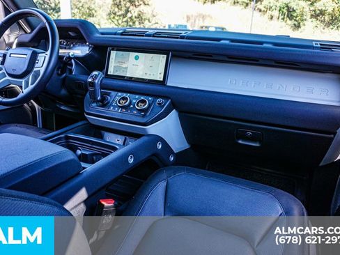 Used 2023 Land Rover Defender 110 X-Dynamic SE image 24