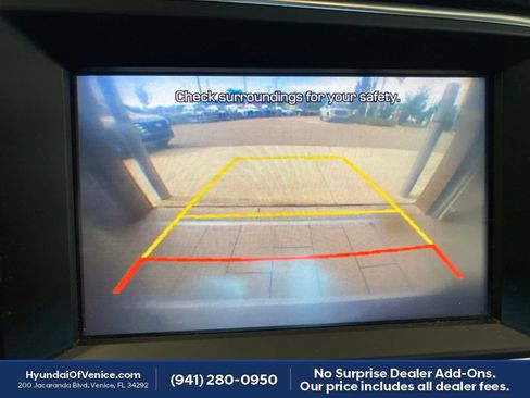 Used 2018 Hyundai Elantra Limited FWD image 3