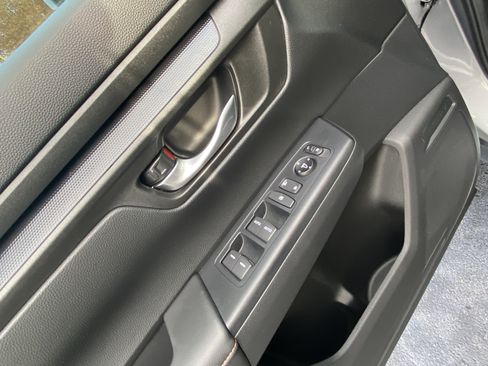 Used 2024 Honda CR-V Sport image 10
