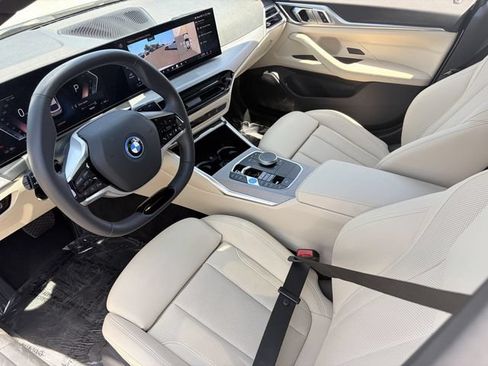 Used 2025 BMW i4 eDrive40 w/ Parking Assistance Package RWD image 19