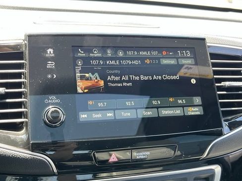 Used 2019 Honda Passport Elite image 17