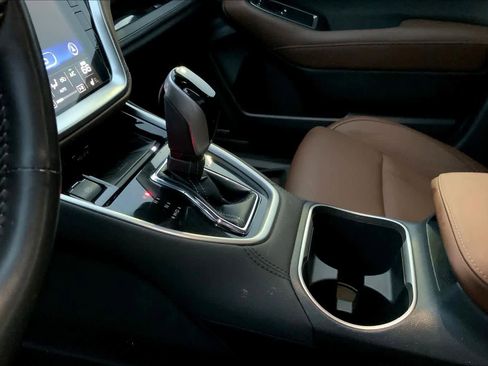 Used 2022 Subaru Outback Touring XT image 16