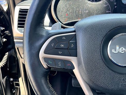 Used 2017 Jeep Grand Cherokee Limited w/ Luxury Group II RWD image 22