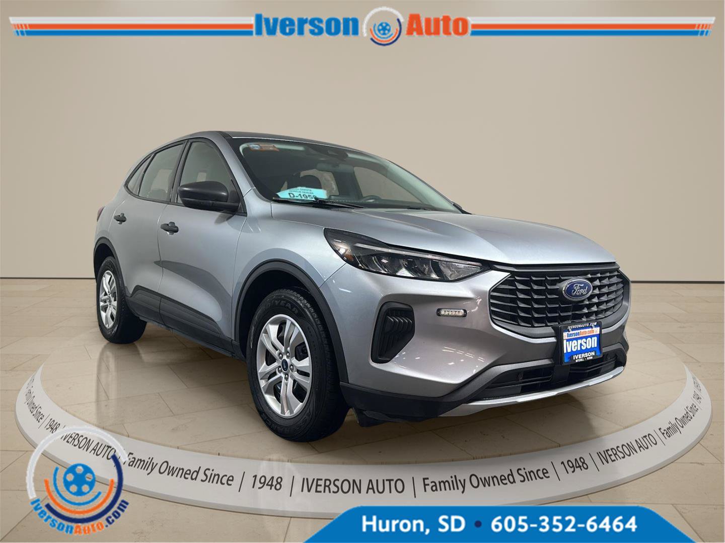 Used 2023 Ford Escape AWD image 1