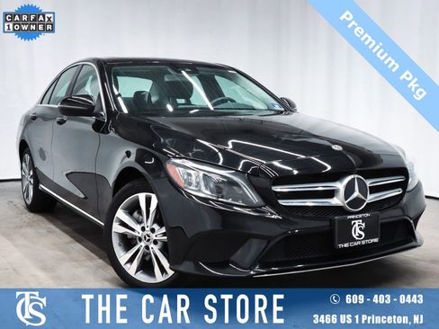 Used 2020 Mercedes-Benz C 300 4MATIC Sedan image 1
