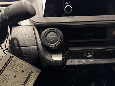 New 2026 Toyota Prius LE image 31