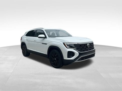 New 2026 Volkswagen Atlas SE image 7