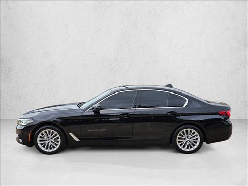 Used 2023 BMW 530i RWD image 9