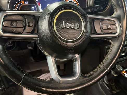 Used 2020 Jeep Gladiator Sport w/ Quick Order Package 24S image 12