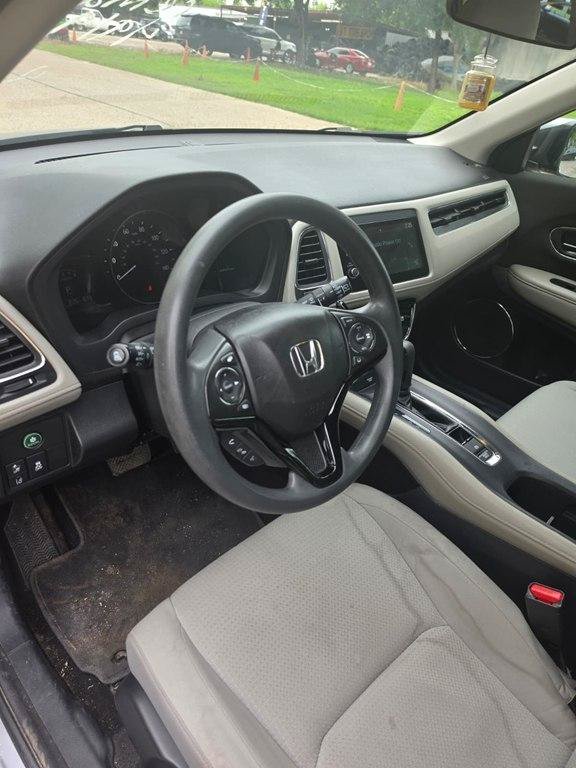 Used 2019 Honda HR-V EX image 29