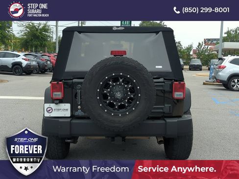 Used 2012 Jeep Wrangler Sport AWD/4WD image 6