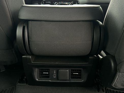 Used 2025 Chevrolet Silverado 3500 LT w/ Safety Package AWD/4WD image 28