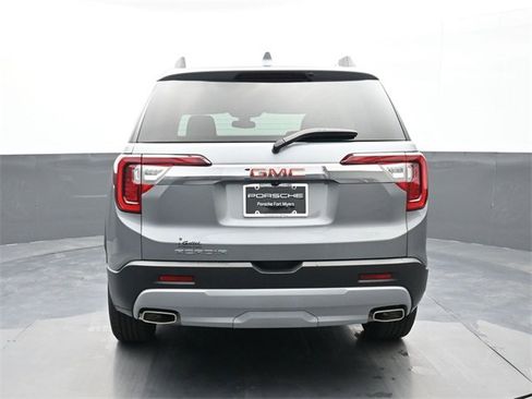 Used 2023 GMC Acadia SLT w/ Technology Package image 19
