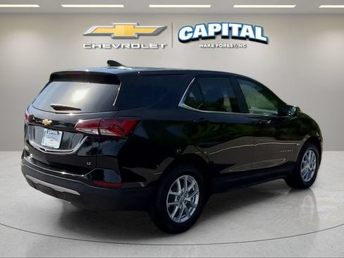Used 2024 Chevrolet Equinox LT FWD image 5