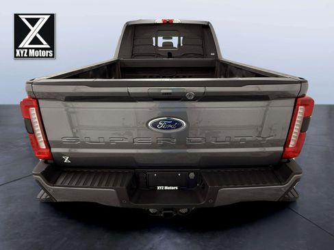 Used 2024 Ford F350 Lariat w/ Lariat Ultimate Package AWD/4WD image 5