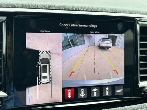 New 2026 Chrysler Pacifica Select FWD image 16