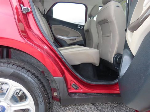Used 2019 Ford EcoSport SE FWD image 16