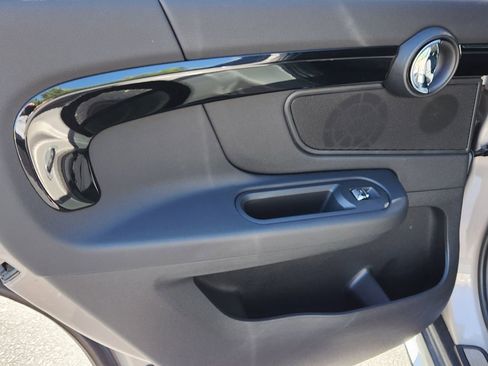 Used 2024 MINI Cooper Countryman S AWD/4WD image 11