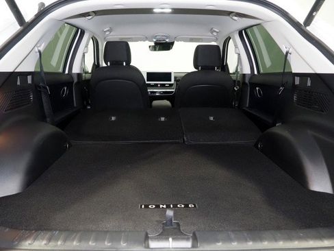 Used 2024 Hyundai Ioniq 5 SEL image 42