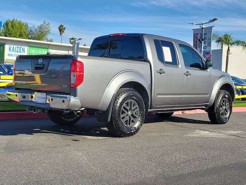 Used 2017 Nissan Frontier SV w/ SV Value Truck Package image 32
