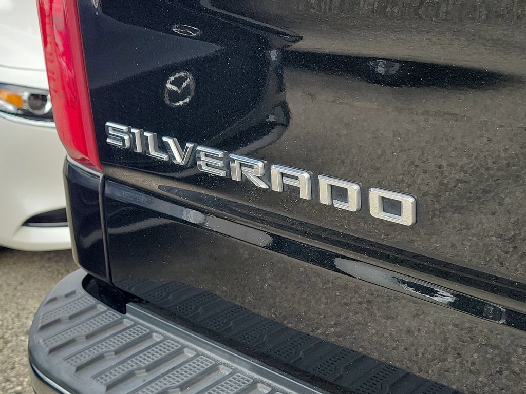 Used 2020 Chevrolet Silverado 1500 LT w/ All-Star Edition RWD image 20