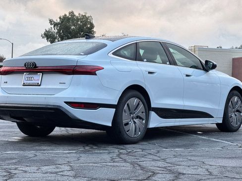 New 2025 Audi A6 e-tron Premium AWD/4WD image 4