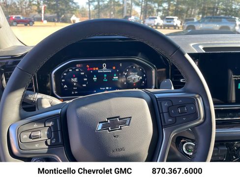 New 2026 Chevrolet Silverado 1500 LT Trail Boss w/ Convenience Package II image 12