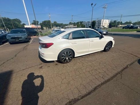 Used 2024 Honda Civic EX image 15