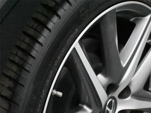 Used 2019 Lexus GS 350 F Sport image 16