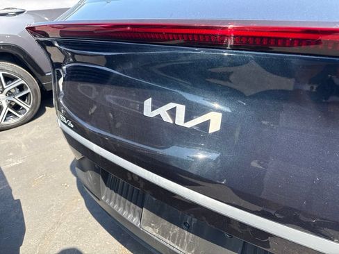 Used 2024 Kia EV6 Light AWD/4WD image 12