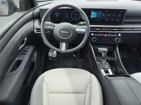 New 2027 Hyundai Santa Cruz SEL FWD image 11