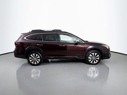 Used 2025 Subaru Outback Touring XT w/ Tech Package 3 AWD/4WD image 9