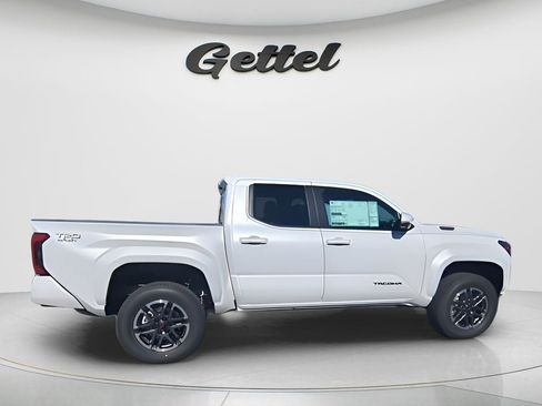 New 2026 Toyota Tacoma TRD Sport image 9