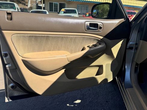 Used 2005 Honda Civic LX image 10