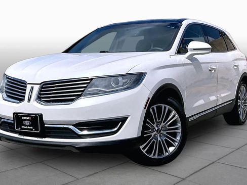 Used 2016 Lincoln MKX Reserve FWD image 35
