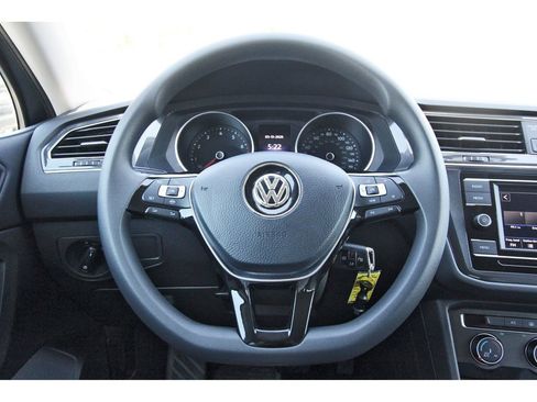 Used 2021 Volkswagen Tiguan S FWD image 18
