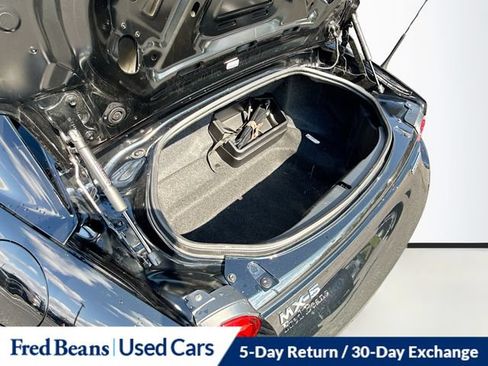 Used 2025 MAZDA MX-5 Miata RF Grand Touring RWD image 31