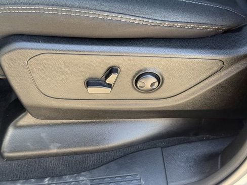 Used 2025 RAM 1500 Big Horn image 23