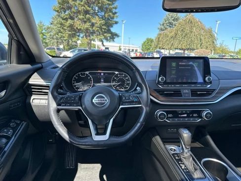 Used 2020 Nissan Altima 2.5 Platinum AWD/4WD image 18