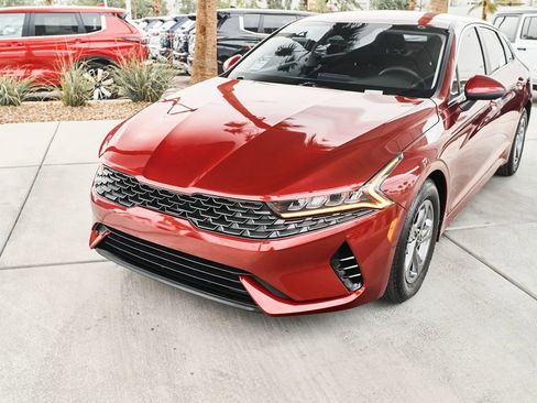 Used 2023 Kia K5 LXS image 5