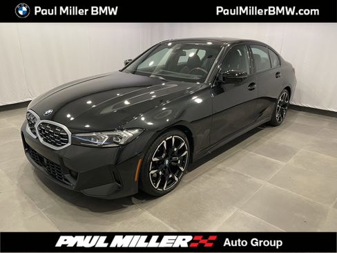 Used 2025 BMW M340i RWD image 1