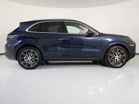 New 2026 Porsche Cayenne image 10