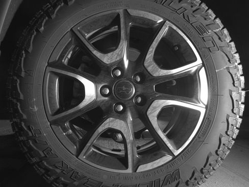 Used 2025 Jeep Compass Trailhawk AWD/4WD image 14