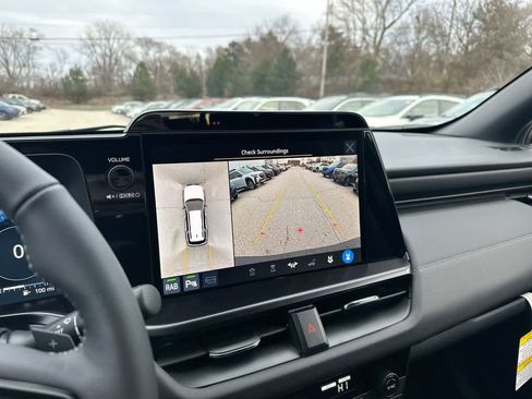 New 2026 Subaru Outback Touring XT image 31