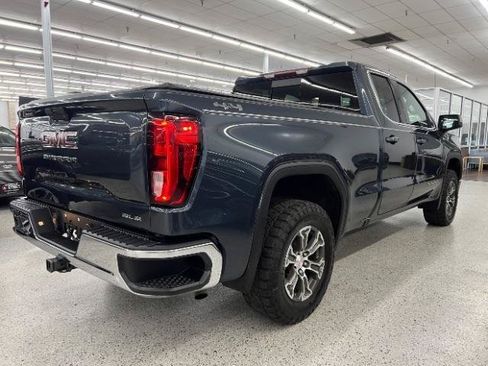 Used 2019 GMC Sierra 1500 SLE w/ SLE Value Package AWD/4WD image 7