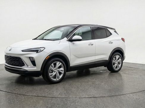 Used 2025 Buick Encore GX Preferred FWD image 3