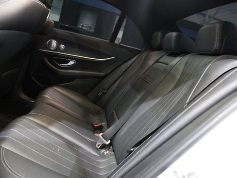Used 2018 Mercedes-Benz E 300 image 17